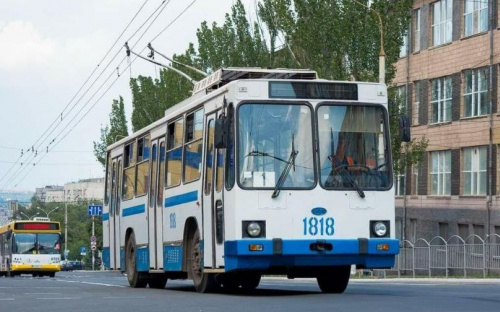 В Мариуполе популярный троллейбус изменил схему движения