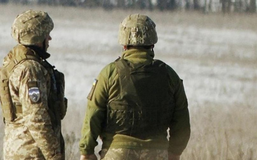 Вблизи Мариуполя боевики открыли огонь по мирному селу из запрещенной артиллерии