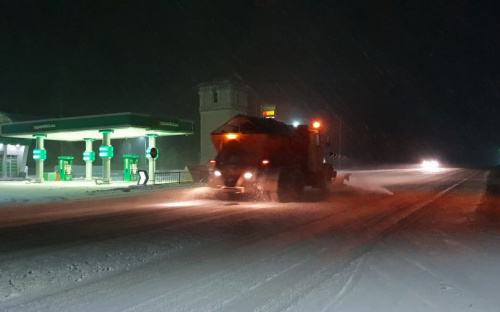 Донетчина в снежном плену: куда звонить мариупольцам, застрявшим в сугробе
