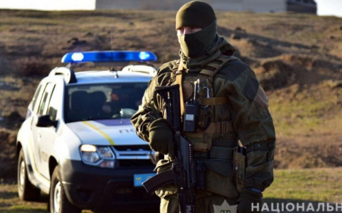 Браконьеров и боевиков застали врасплох: в прифронтовой поселок под Мариуполем нагрянули правоохранители