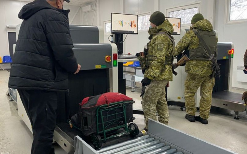 Оккупанты блокируют большинство дорожных коридоров на Донбассе. Где можно пересечь линию разграничения?