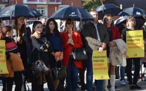 Мариупольцы выступили против торговли людьми (ФОТО)