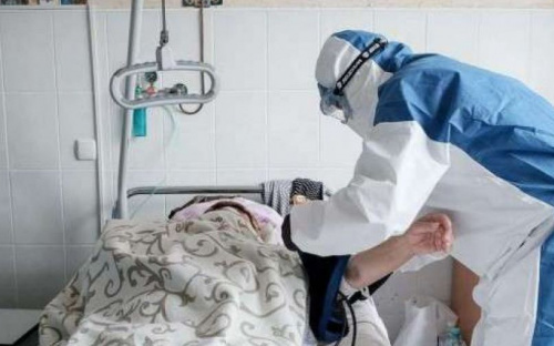 Более полумиллиона украинцев завершили вакцинацию против COVID-19