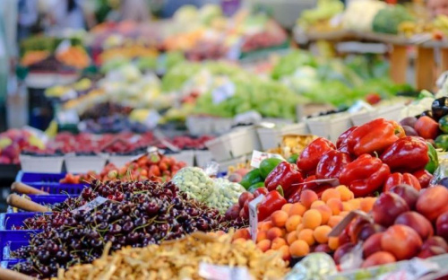 На Донетчине подешевели овощи, но в цене выросли фрукты и мясо: статистика
