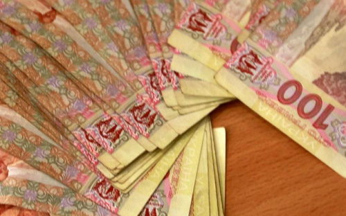 Мариуполец у родственницы украл деньги на развлечения