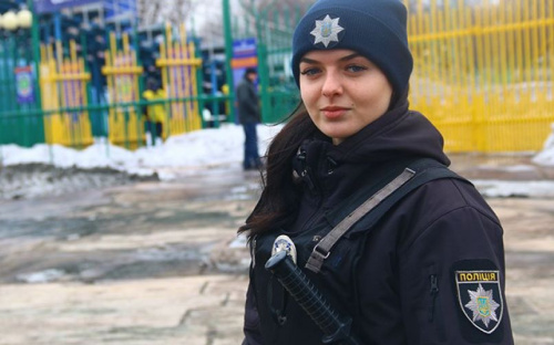 Футбольный матч в Мариуполе прошел без происшествий (ФОТО)