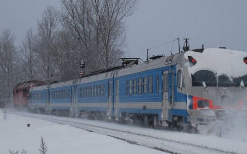 Внимание! В Мариуполе поезда начнут курсировать по зимнему времени