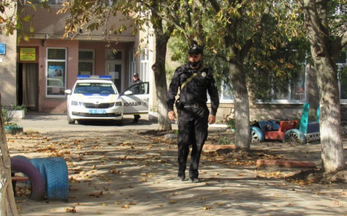 В Мариуполе спасали задымленный детский сад