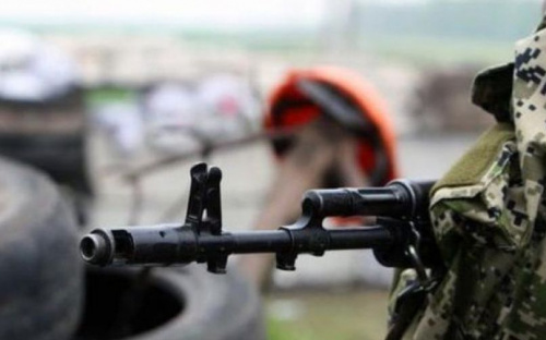Под Мариуполем украинский воин сбежал к боевикам из-за долгов в десятки тысяч гривен