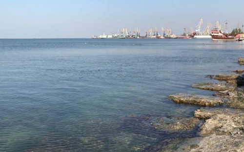 Спасатели с помощью беспилотника обследовали Азовское море 