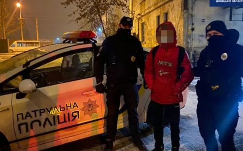 Семейный подряд: в Мариуполе брат с сестрой распространяли наркотики