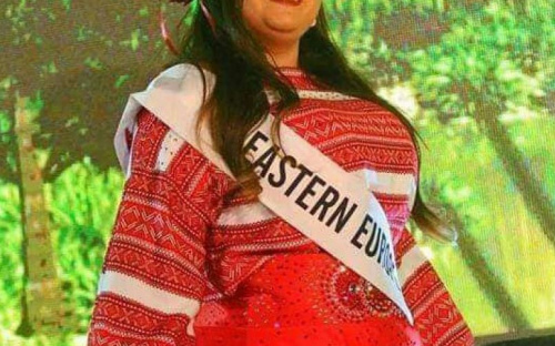 Модель Plus Size везет в Мариуполь две короны с мирового конкурса «Ms.Top of the World Plus Size» (ФОТО)