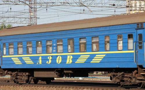 Фирменный поезд «Азов» «Мариуполь-Киев» кишит тараканами