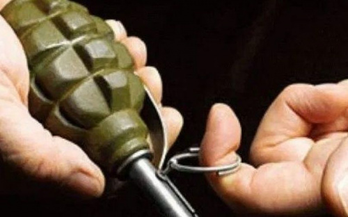Житель Донетчины хотел взорвать гранату в подъезде многоэтажки