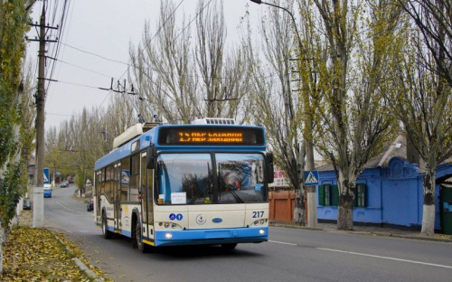 В Мариуполе предложили реорганизовать невостребованные автобусные маршруты (ФОТО)