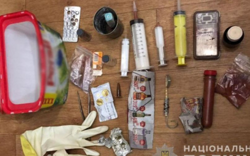 Прибыль за сутки - 20 тысяч: мариупольчанка организовала наркобизнес