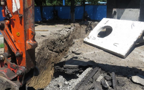 Мариуполю предстоит полностью заменить 800 километров изношенных водоводов