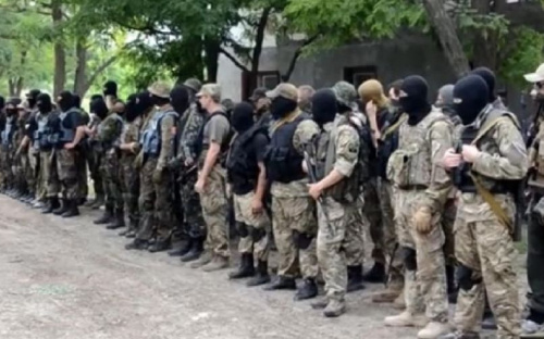 «Захватить Мариуполь будет непросто»: добровольцев, готовых защищать город все больше