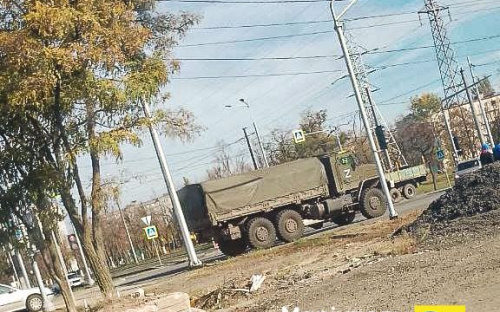 В Маріуполі фіксують переміщення військових та посилення патрулів на вулицях – що відомо