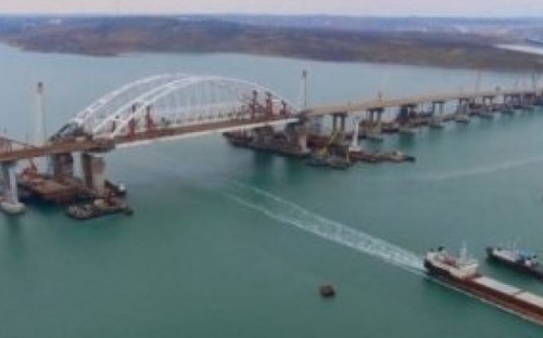 Украина вернется в Керченский пролив и будет присутствовать в Азове: Полторак назвал условие