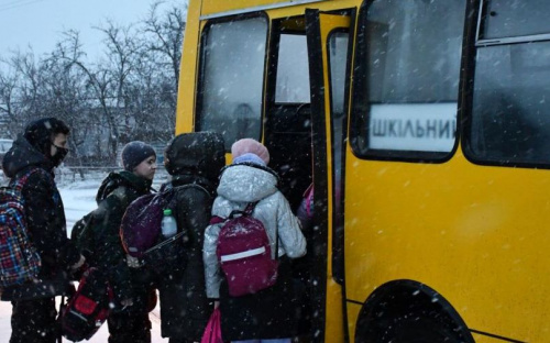 Запущен школьный автобус для детей из четырех сел Мариупольского района
