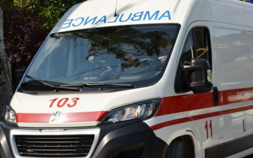 На мариупольском пляже спасали мужчину в коме