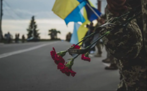 Під Авдіївкою на Донеччині загинув маріуполець Денис Білієнко