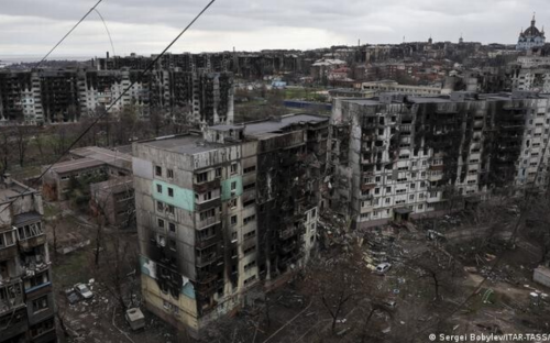 Хлопець з Маріуполя зняв документальне кіно про бої та життя в окупації