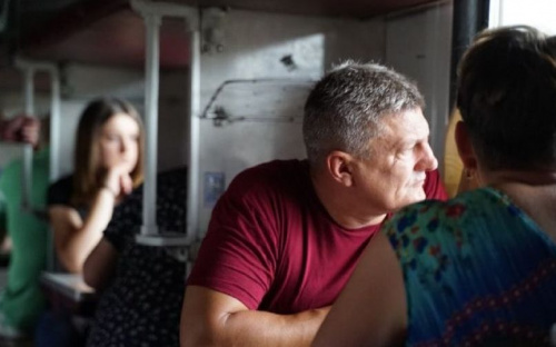 Реальные истории жителей Донбасса. В Украине выпустили фильм «Поезд «Киев – Война»