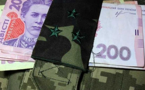В Украине повысят пенсии родным погибших в зоне АТО или ООС