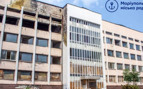 В Мариуполе восстановят здание сгоревшего горисполкома и реконструируют ДК «Украинский дом»