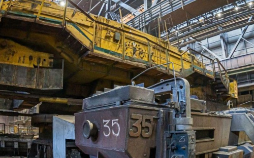 Проведен плановый ремонт оборудования конвертерного цеха на “Азовстали”