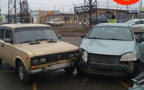 Пассажирка пострадала в ДТП на мариупольском перекрестке