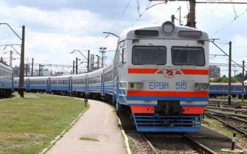 На Донетчине подорожал проезд в пригородных поездах