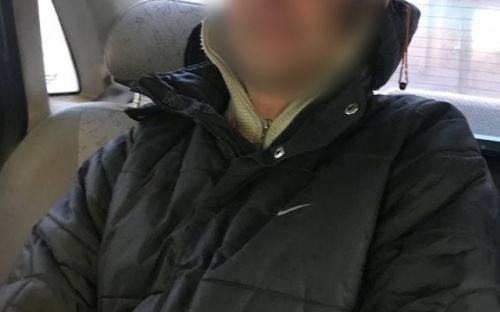 Мариуполец ударил знакомого ножом в грудь