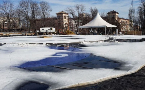 В Мариуполе «венский» каток посетили почти 70 тысяч человек (ФОТО+ВИДЕО)