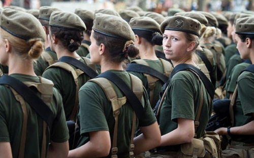 Будут ли военнообязанные украинки призываться в армию и участвовать в учениях – разъяснения ВСУ