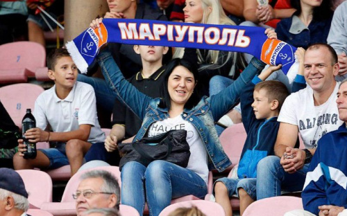 Болельщики ФК «Мариуполь» выберут дизайн клубной атрибутики