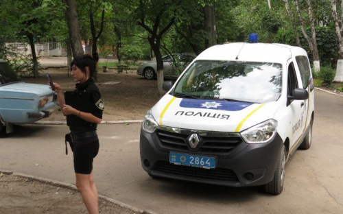 Мариуполец, увидев собственную машину, срочно вызвал полицию (ФОТОФАКТ)