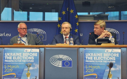 Мирные инициативы лидера оппозиции одобрили в Европарламенте