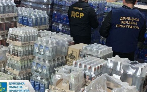 Алкогольным суррогатом под марками украинских брендов торговали в  четырех городах Донетчины