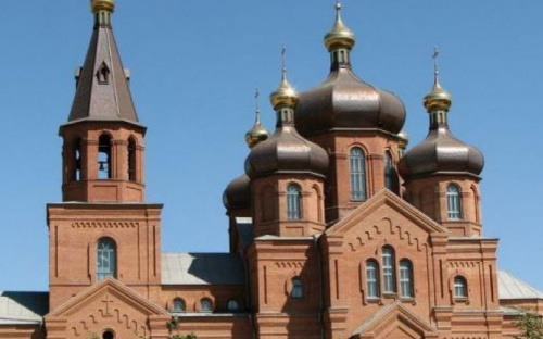 Воскресное богослужение в Мариуполе из собора Архистратига Божия Михаила (ТРАНСЛЯЦИЯ)