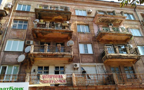 К 240-летию Мариуполя отреставрируют дома и площадь у драмтеатра (ФОТО)