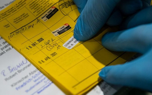 В Украине на подделках COVID-сертификатов и ПЦР-тестов «зарабатывали» миллионы
