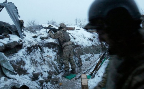 Обострение вблизи Мариуполя: боевики открыли огонь из гранатометов, пулеметов и стрелкового оружия