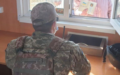 Из семи КПВВ на Донбассе полноценно работает только один. Почему так происходит?