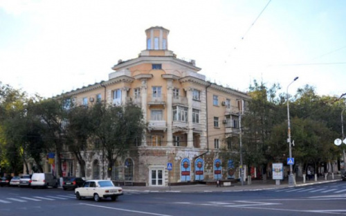 Мариупольцы хотят видеть центр города в едином дизайне и без навязчивой рекламы (ФОТО)