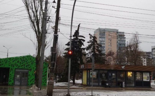 В центре Мариуполя над жителями нависла опасность