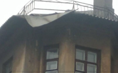 В старом городе над мариупольцами свисала металлическая угроза (ФОТО)