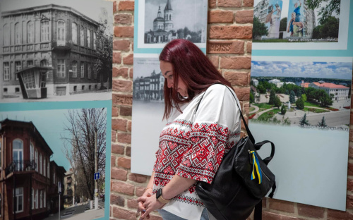 У Львові почала працювати виставка, присвячена Бахмуту та Маріуполю - подробиці